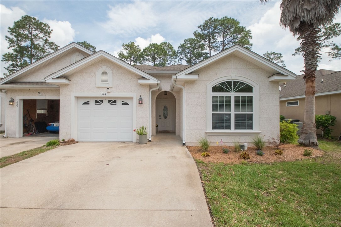 Property Photo: 564 Eagle Boulevard GA 31548