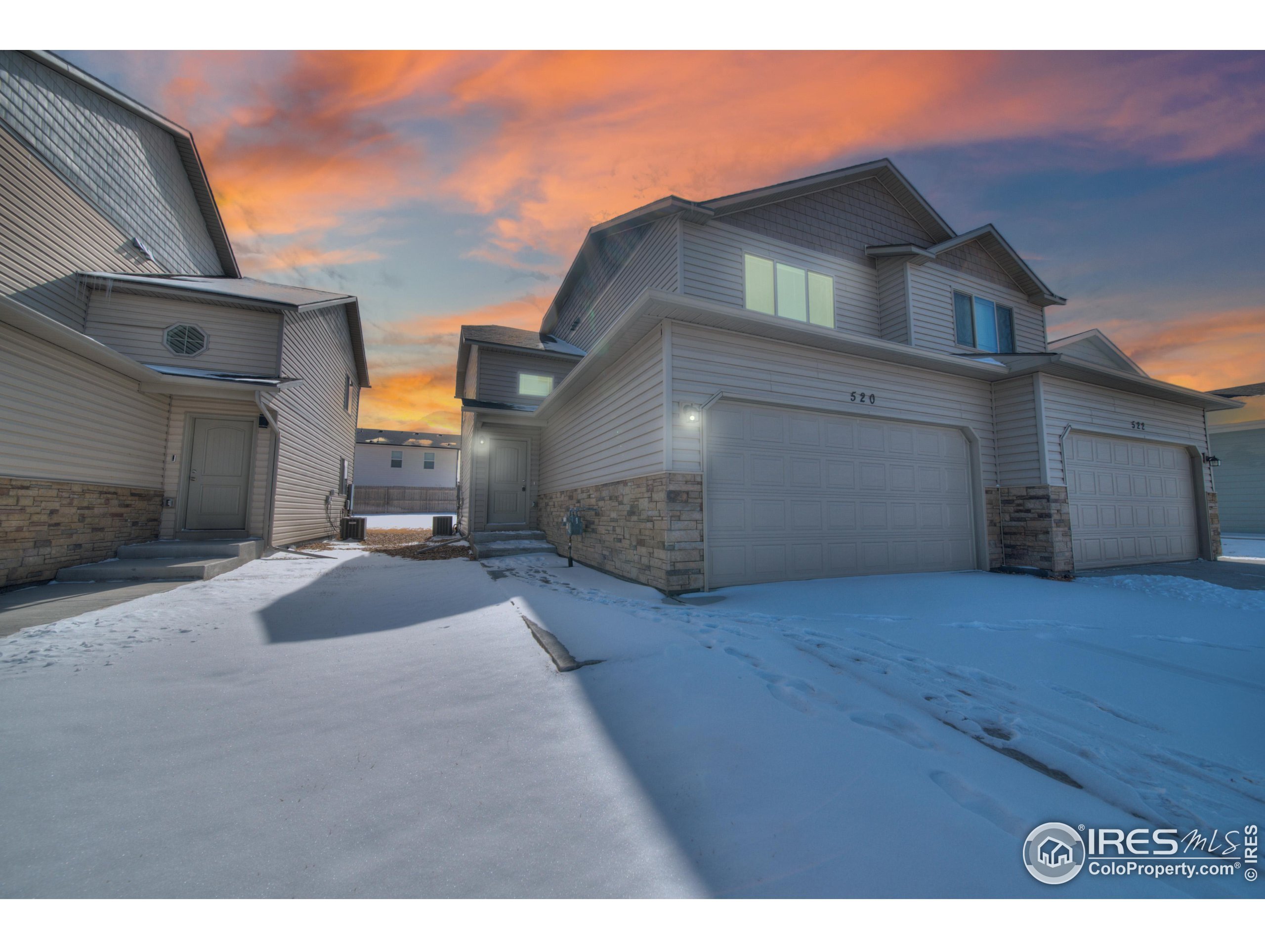 Property Photo:  520 Foxtail Pl  CO 80654 