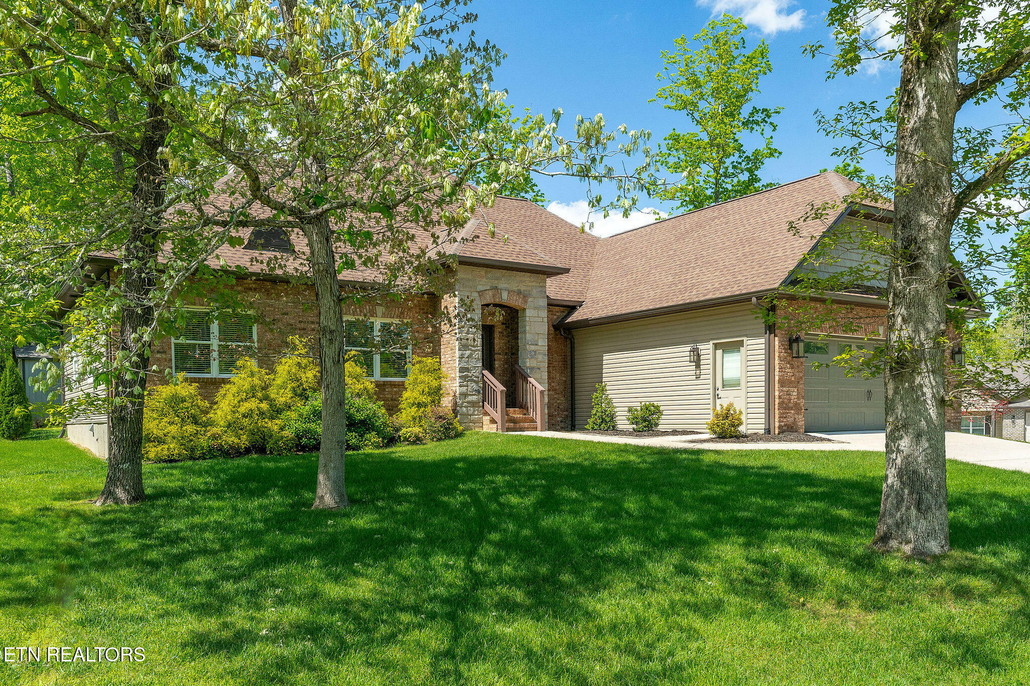 Property Photo: 711 St George Drive TN 38558