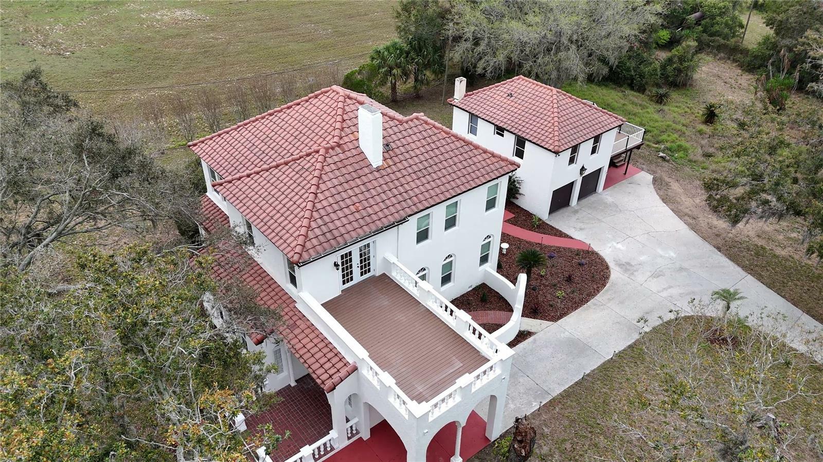 Property Photo:  802 S 10th Street  FL 33844 