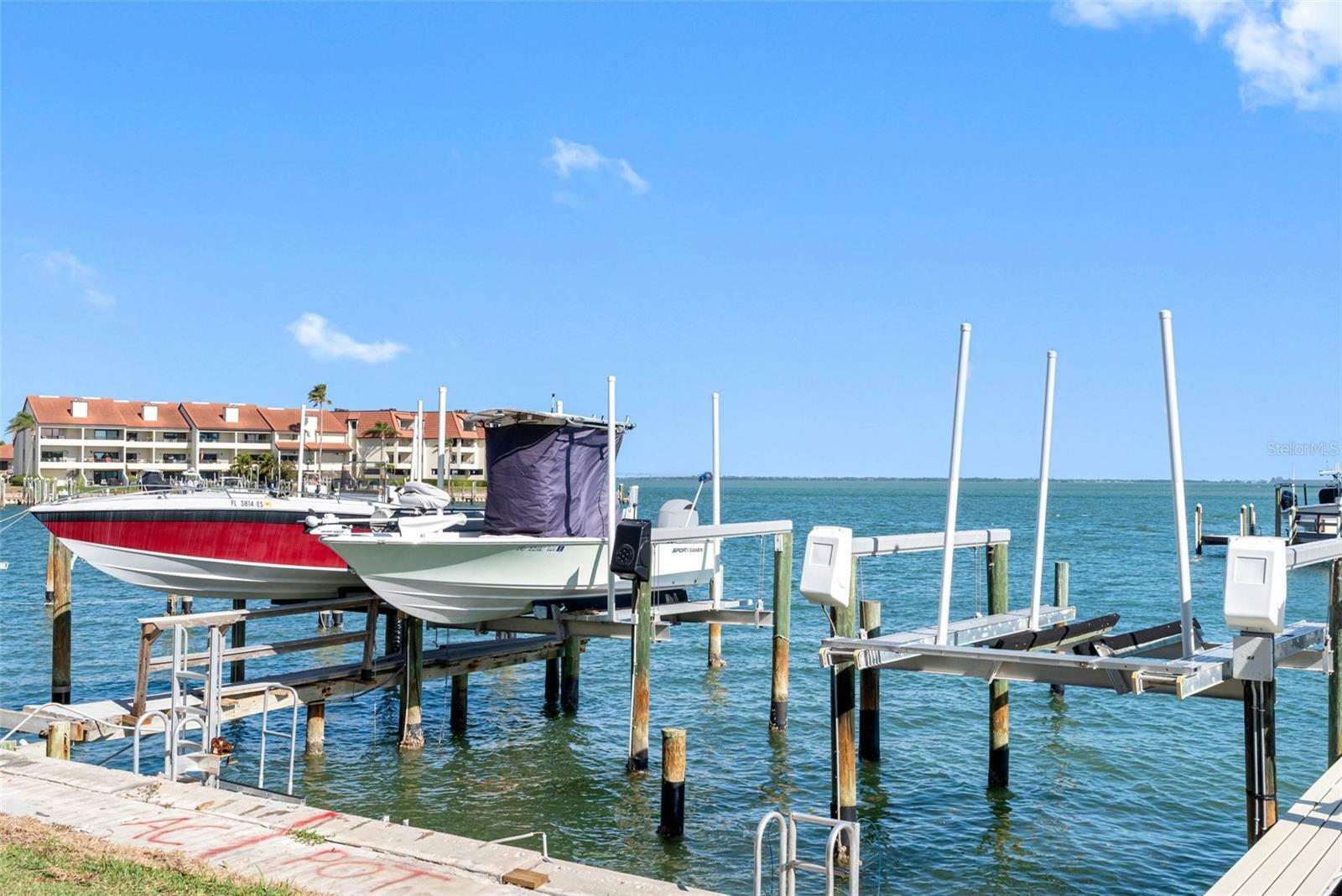 Property Photo: 363 Pinellas Bayway S 41 FL 33715