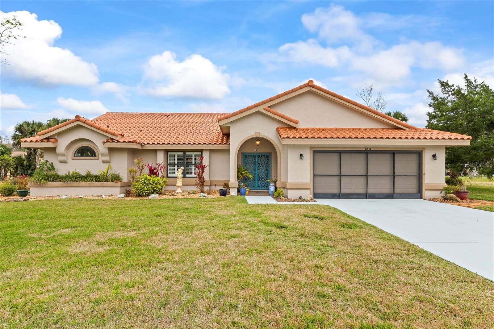 Property Photo: 130 Bayside Drive FL 32137
