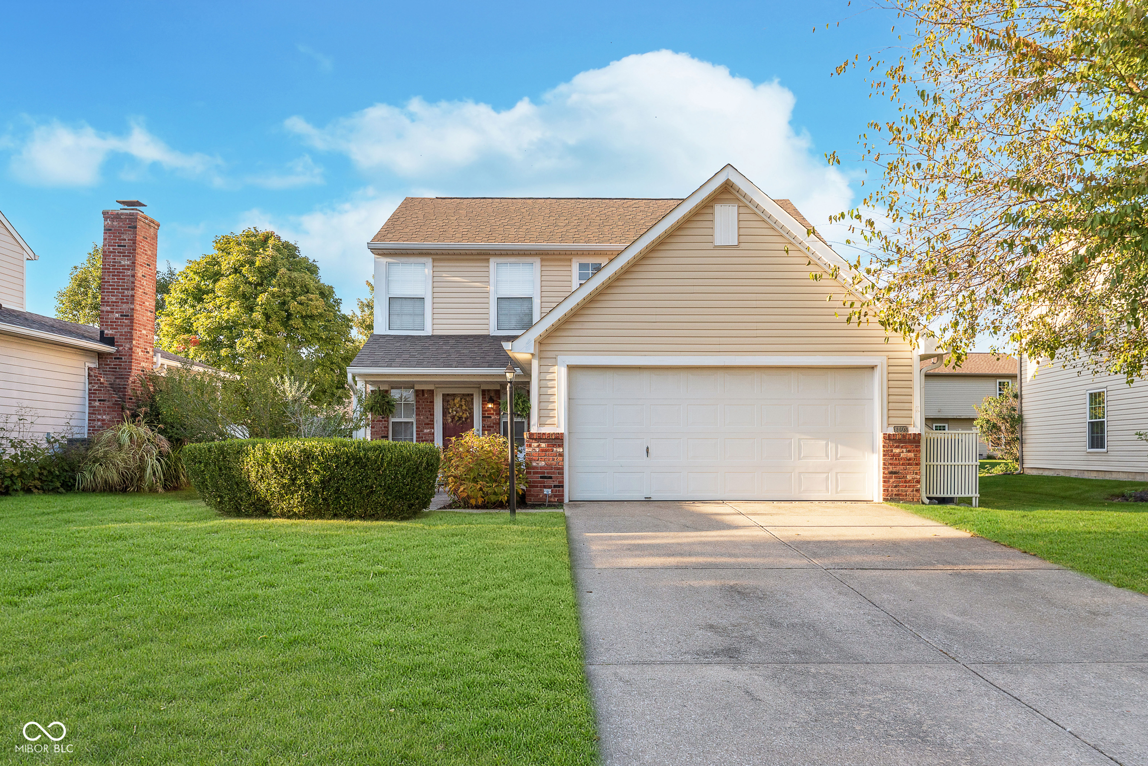 Property Photo:  8908 Torrance Place  IN 46038 