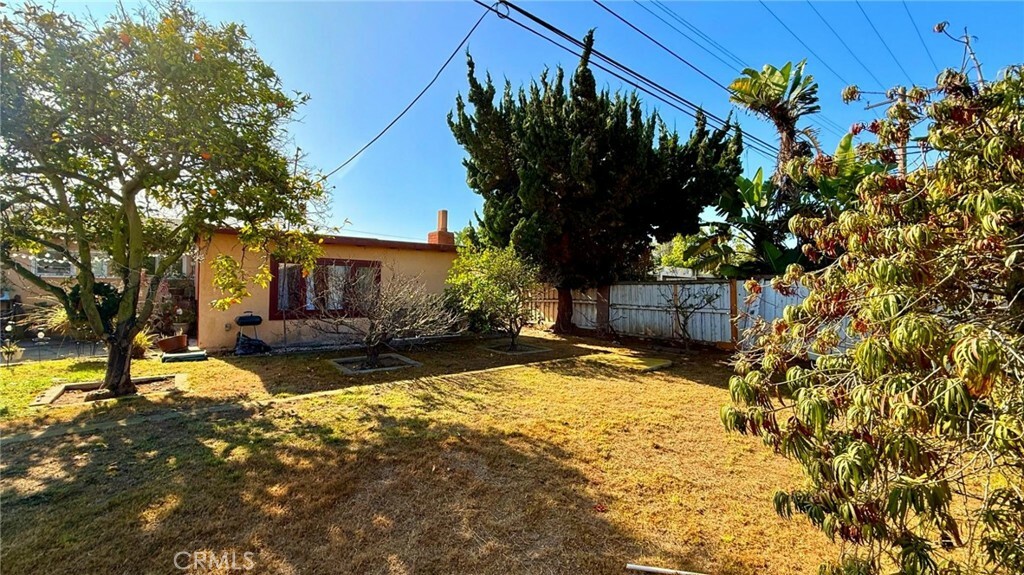 Property Photo:  862 Joann Street  CA 92627 