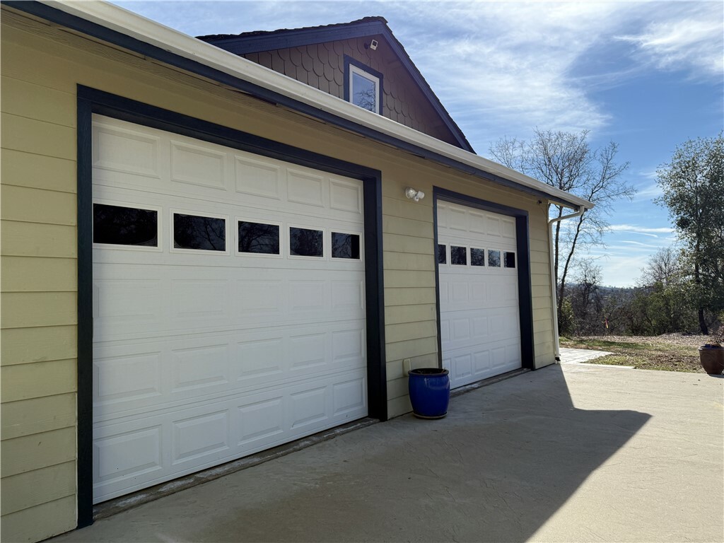 Property Photo:  3769 Brodiea Lane  CA 95338 