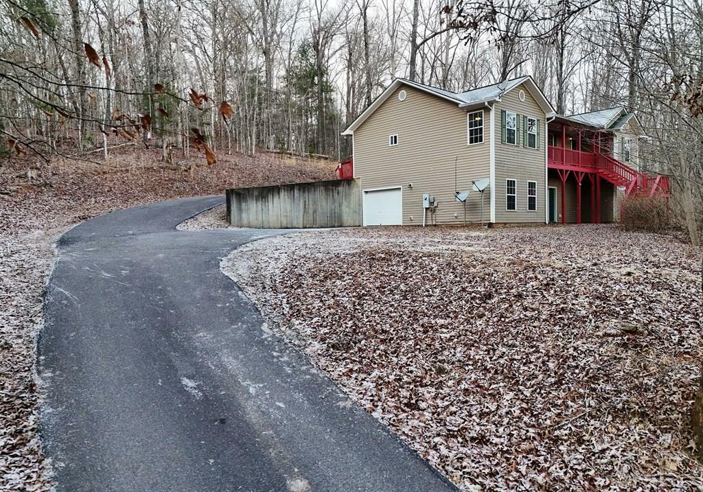 Property Photo: 600 Indian Trail GA 30555