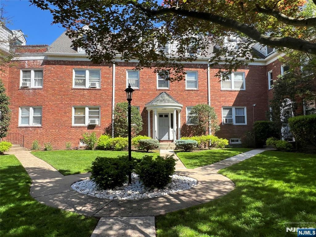 Property Photo: 735 Elm Avenue 4D NJ 07666
