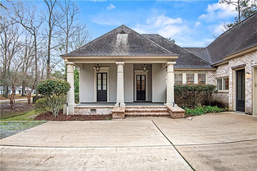 Property Photo: 1533 Marigny Avenue LA 70448