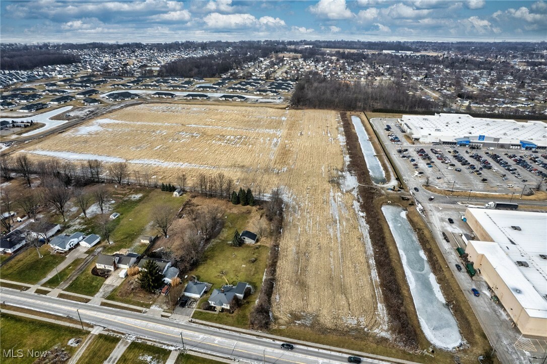 V/L Jaeger Road  Lorain OH 44053 photo