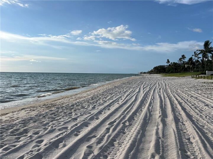 Property Photo: 80 6th Ave N FL 34104