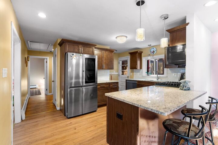 Property Photo: 153 Lawrence Road NH 03079