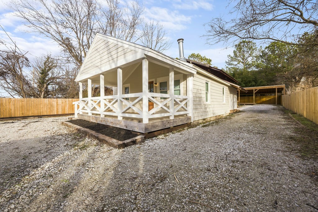 Property Photo:  1732 Gregg Avenue  AR 72703 