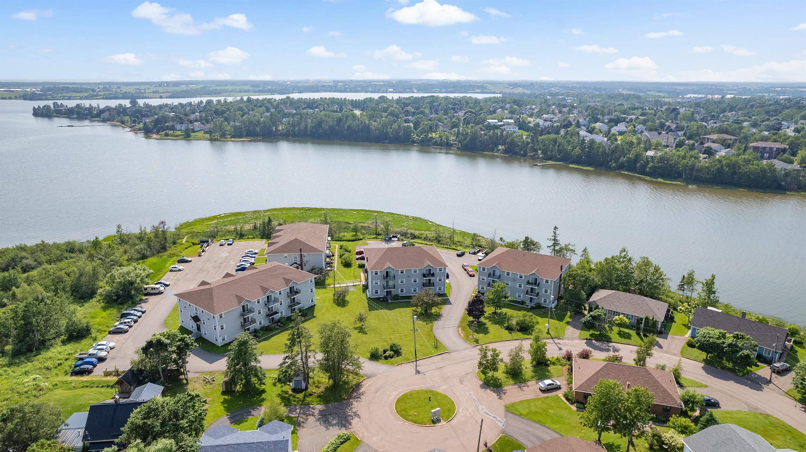 Property Photo:  22 Waterview Heights N 17  PE C1A 9J8 