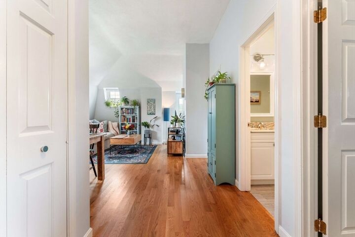 Property Photo: 8 Vine Street 5 MA 01915