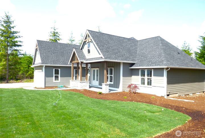 Property Photo:  6610  Shadow Creek Lane NE  WA 98516 