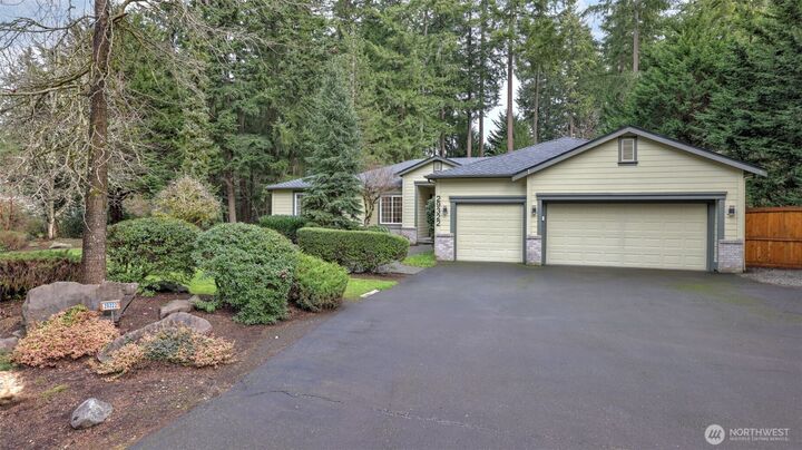 Property Photo: 29322 204th Place SE WA 98042