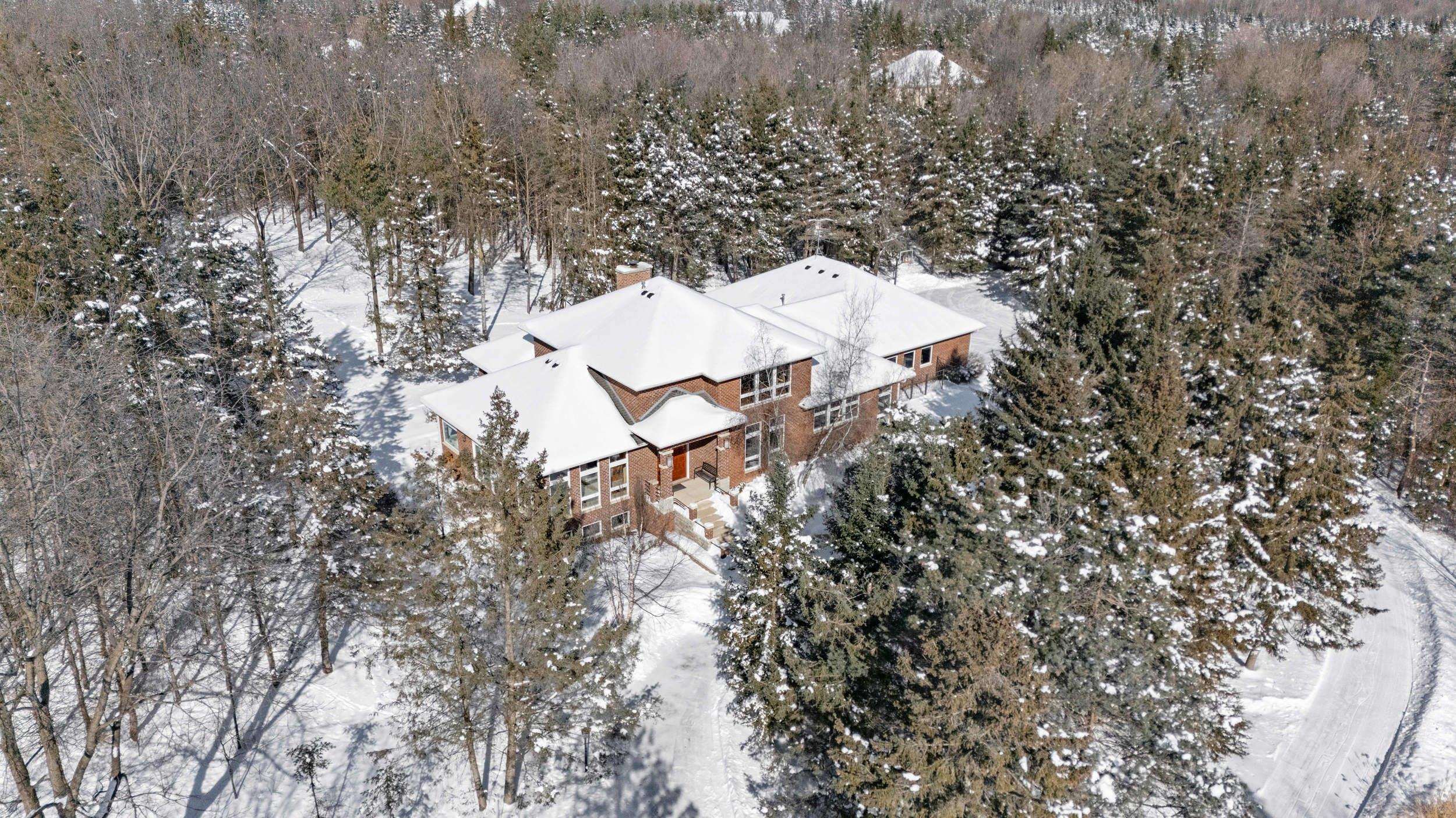 Property Photo:  2830 Oakridge Road  WI 54956 