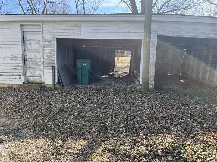 Property Photo: 447 W 7th Street KY 42276