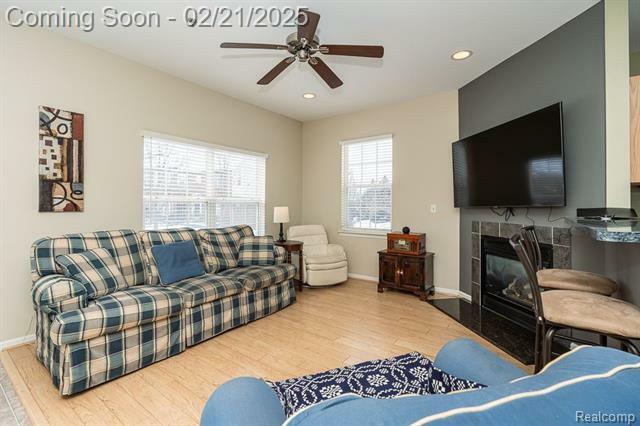 Property Photo:  14351 Vauxhall Drive 754  MI 48313 