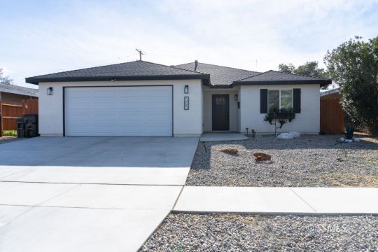 505 Vera Ave  Ridgecrest CA 93555 photo