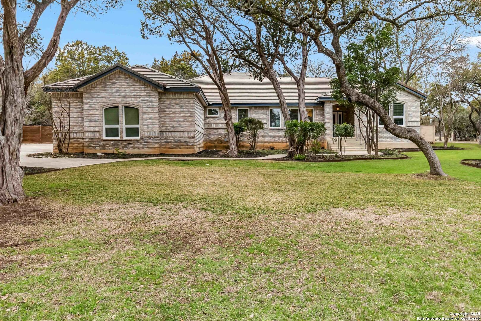 Property Photo:  21410 Forest Waters Cir  TX 78266 