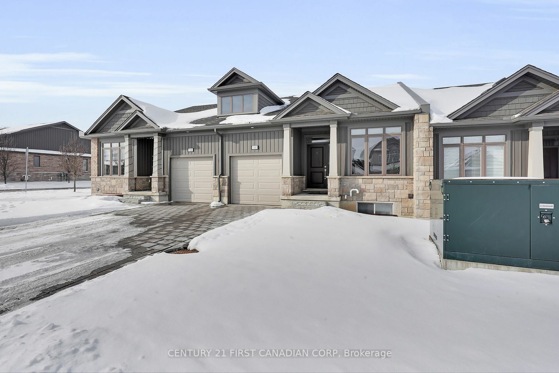 Property Photo:  1387 Whetherfield St  ON N6H 0K5 