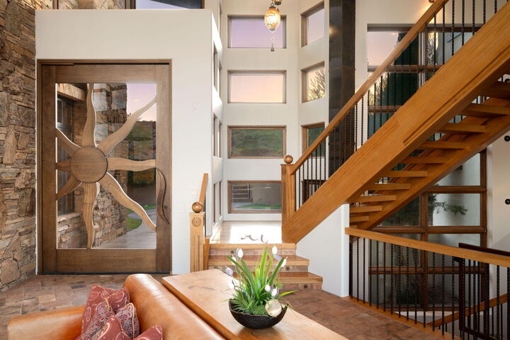 Property Photo: 1558 N Harvard Ave UT 84780