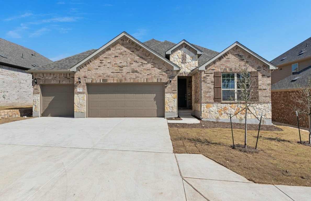 Property Photo: 113 Elm View Drive TX 78628