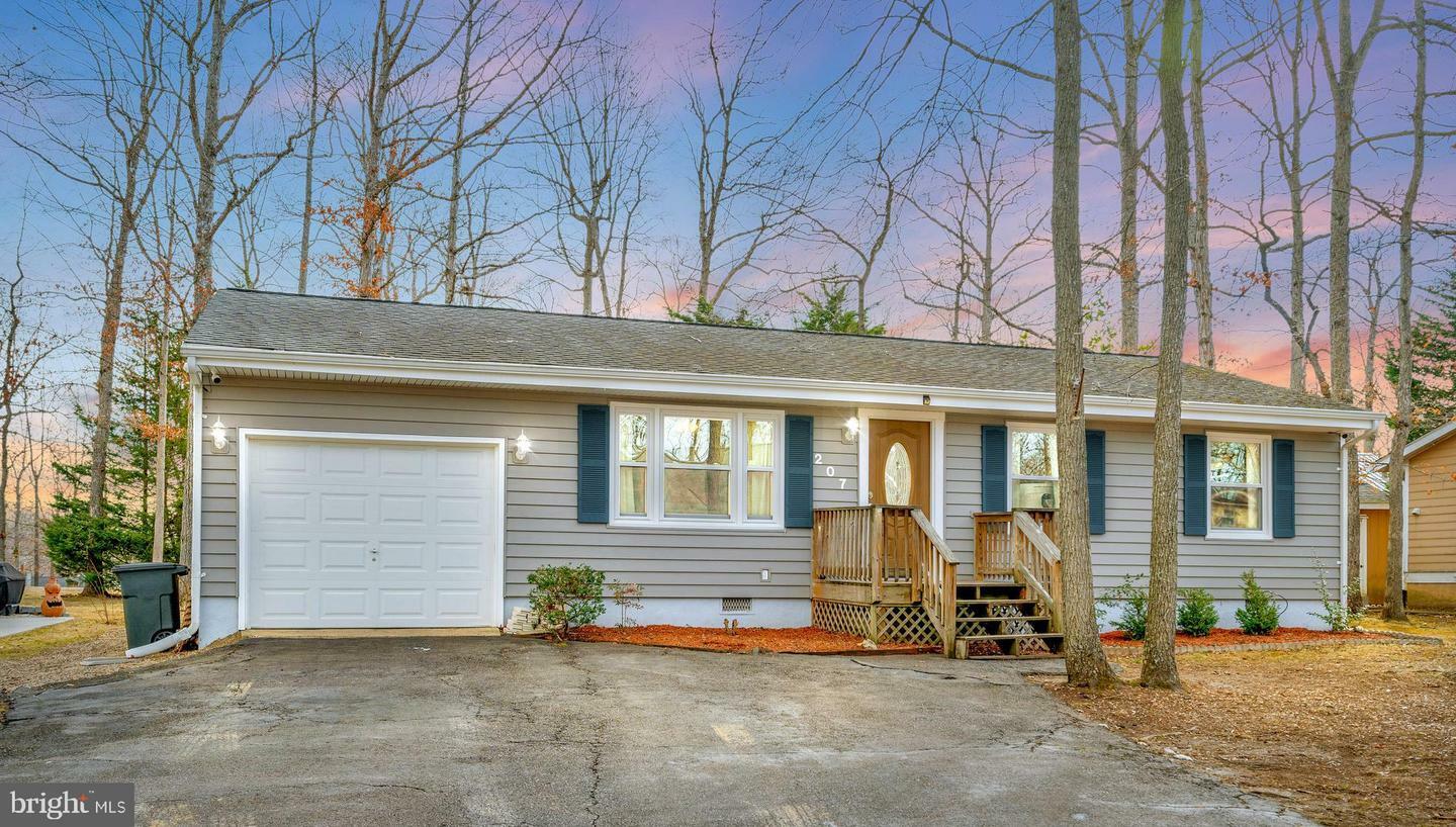 Property Photo:  207 Limestone Lane  VA 22508 