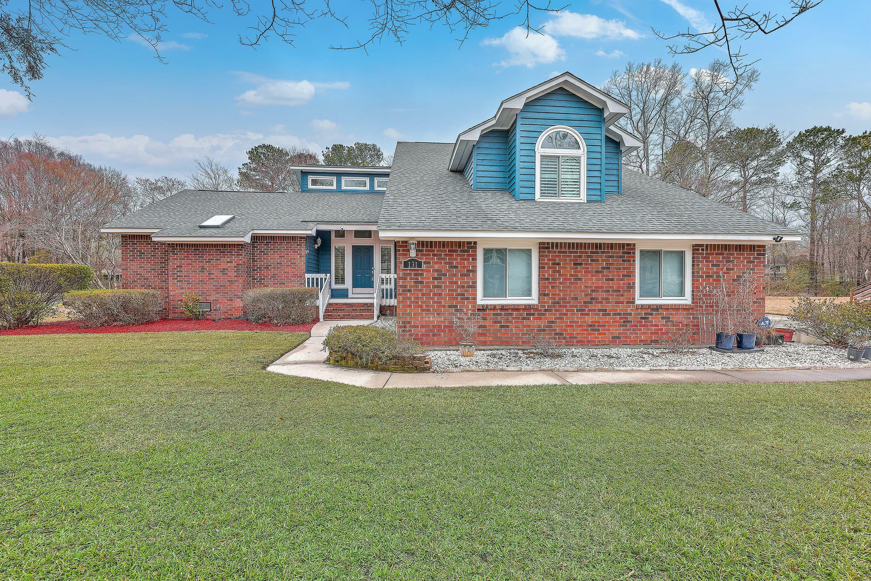 Property Photo:  131 Londonderry Road  SC 29445 