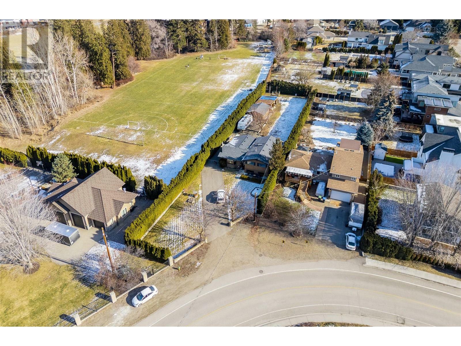 4553 McClure Road  Kelowna BC V1W 1L4 photo