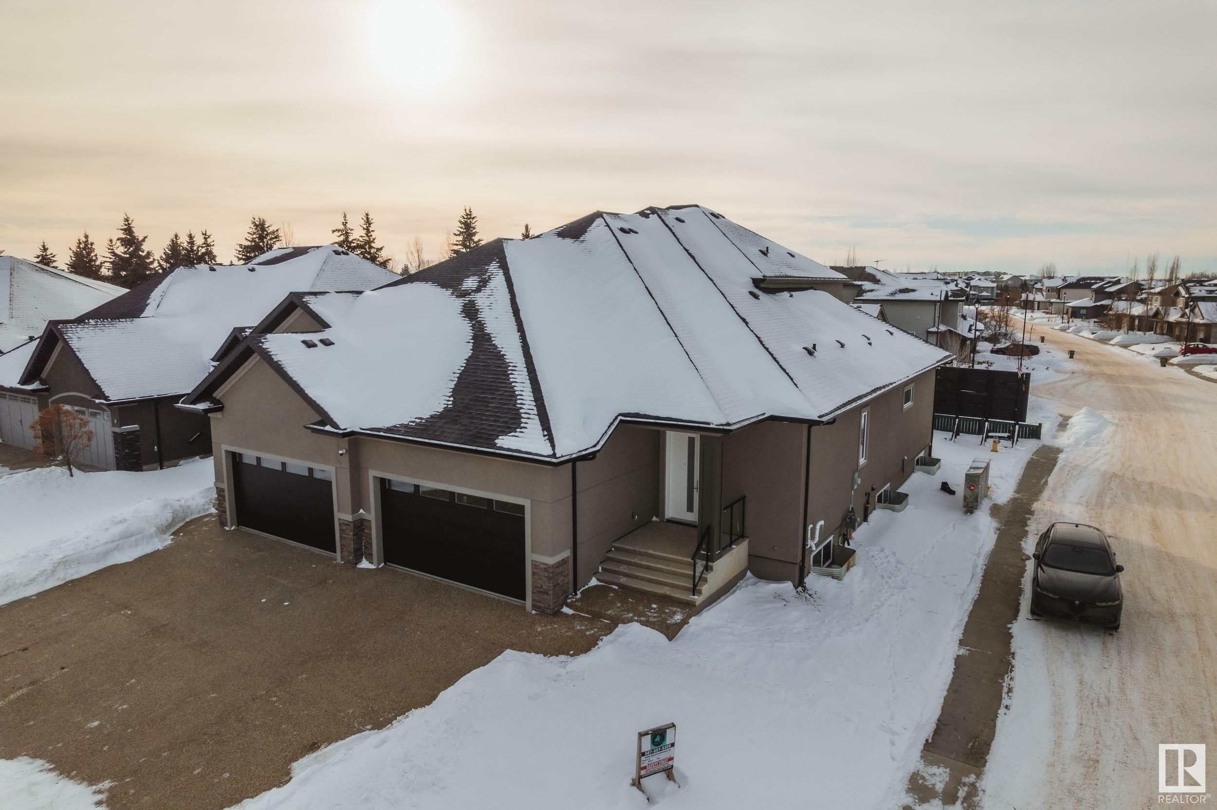 20425 93 Avenue NW 1  Edmonton AB T5T 7C7 photo