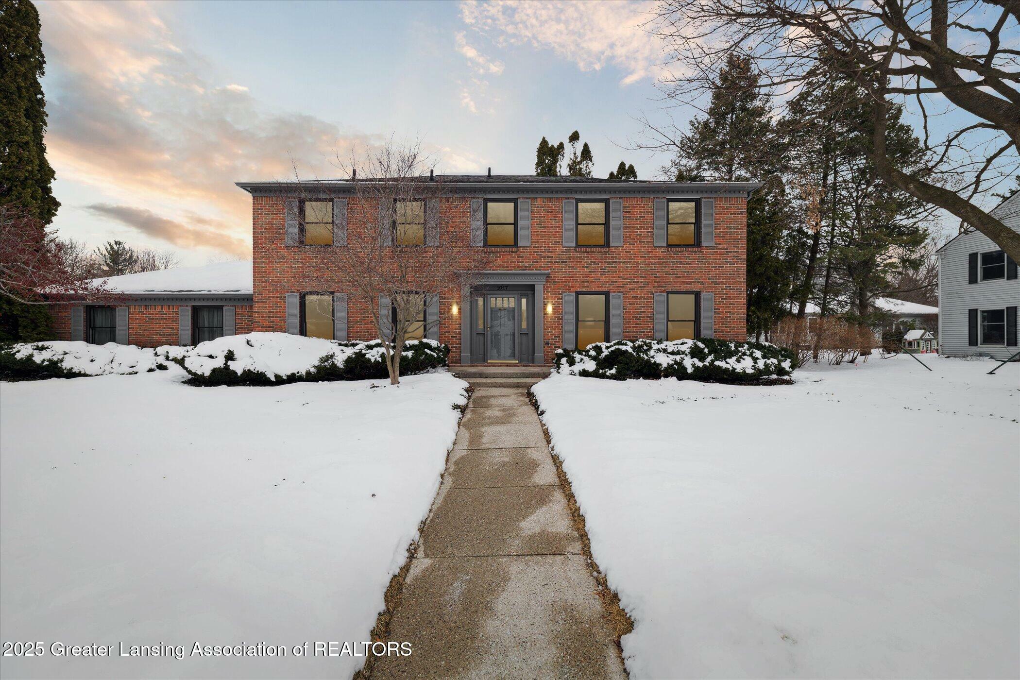 Property Photo:  1017 Pebblebrook Lane  MI 48823 