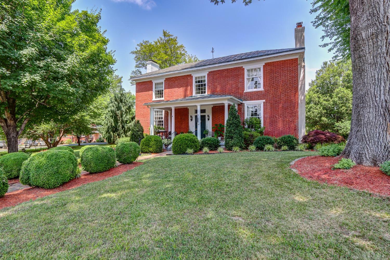 Property Photo: 252 David Bruce Avenue VA 23923