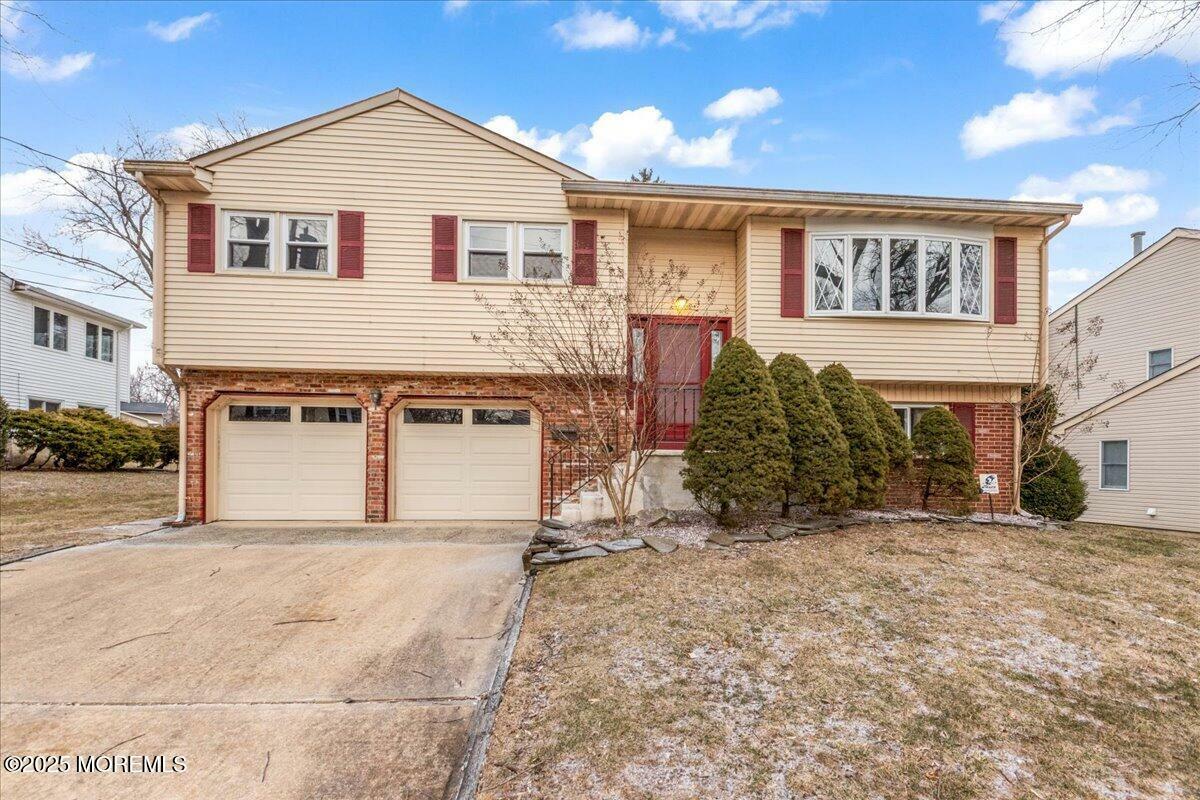 7 Chestnut Drive  Matawan NJ 07747 photo