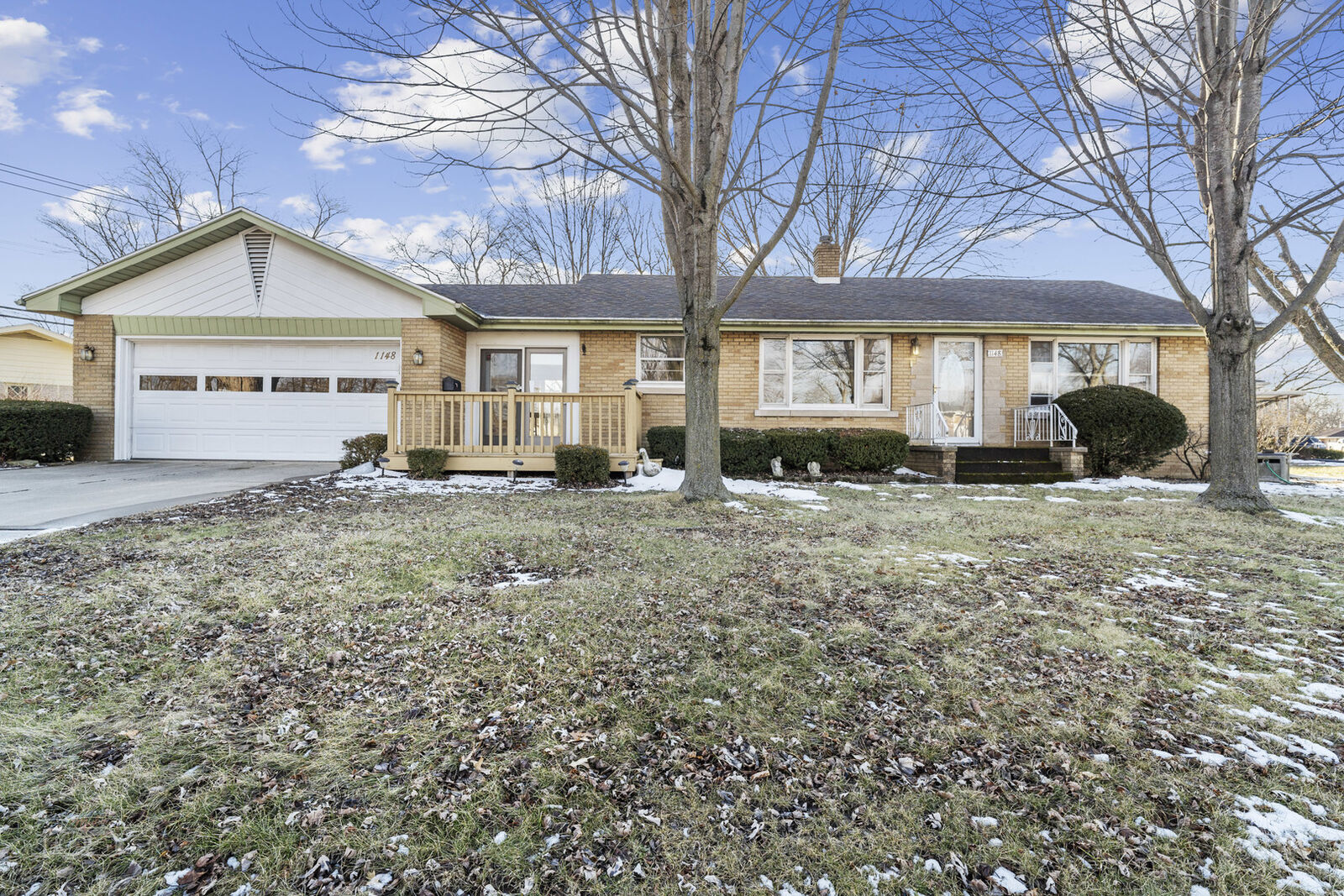 Property Photo:  1148 Riverlane Drive  IL 60915