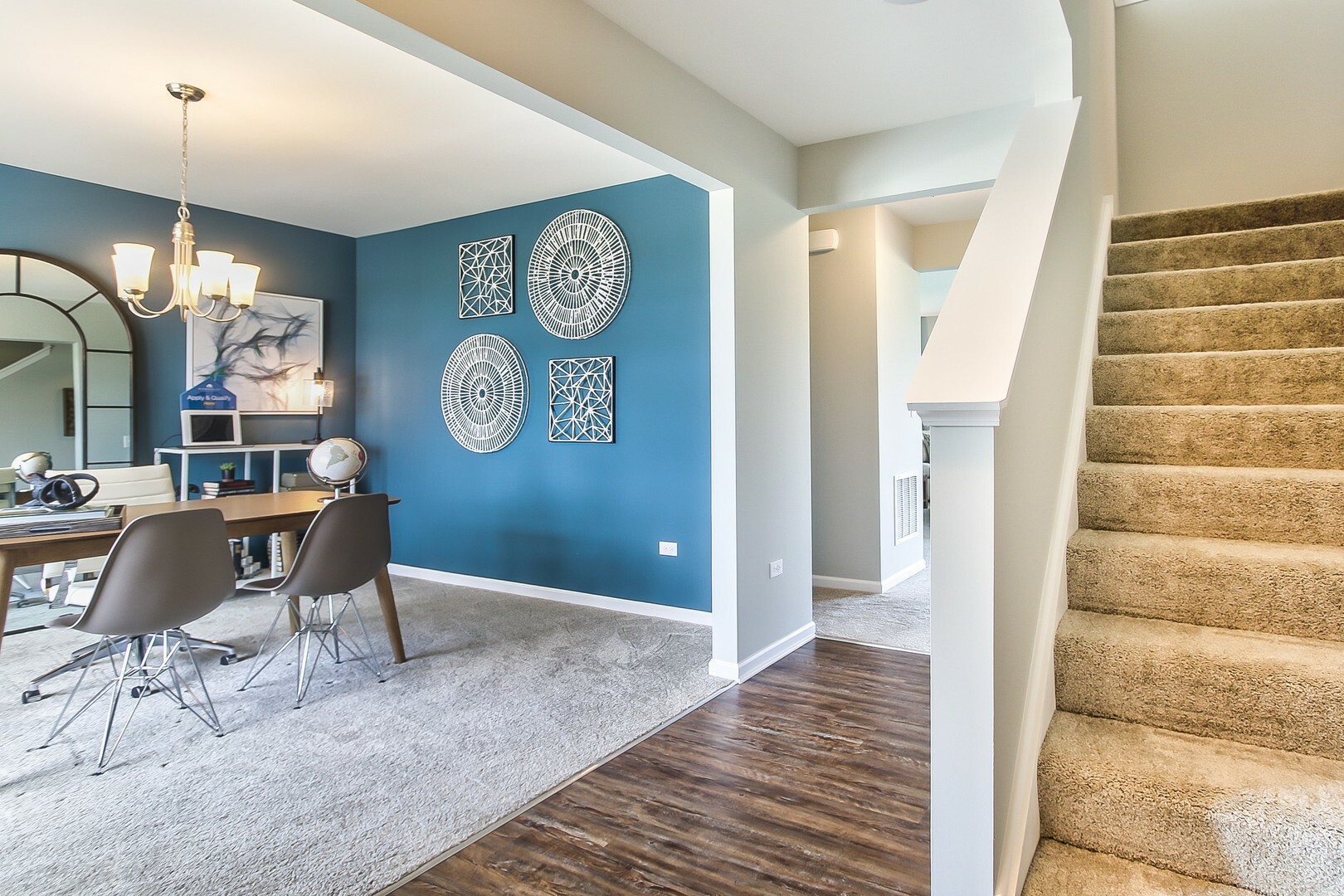 Property Photo: 1308 Spencer Lane IL 60177