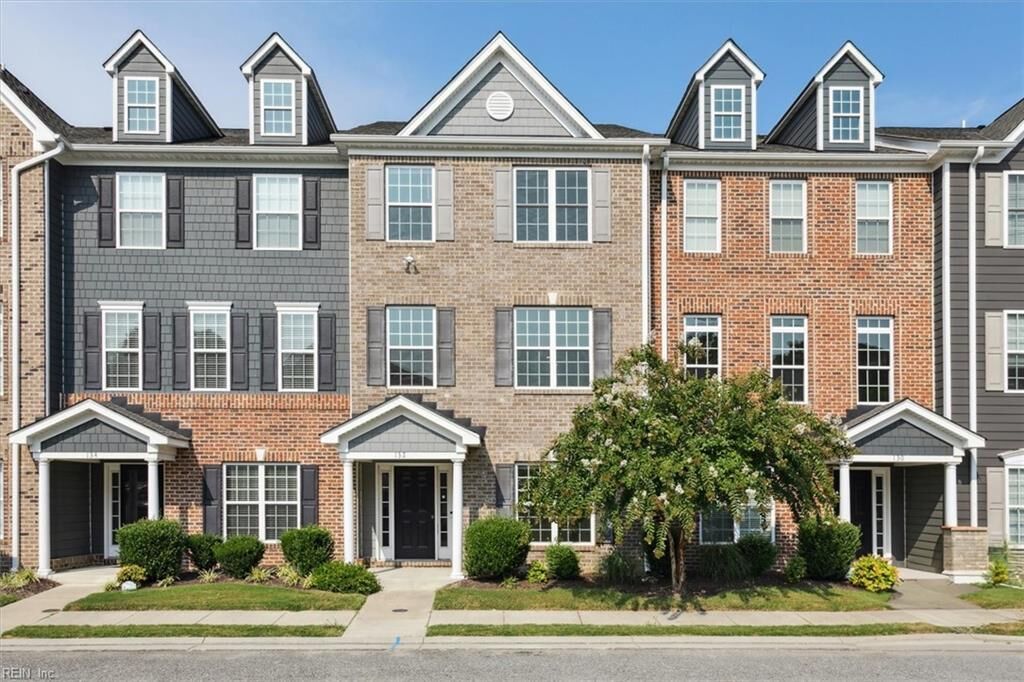 Property Photo:  132 Daybeacon St  VA 23692 