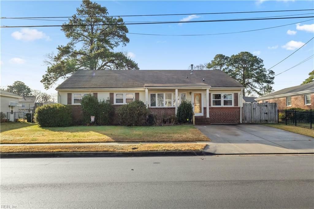 2439 Jasper Ct  Norfolk VA 23518 photo