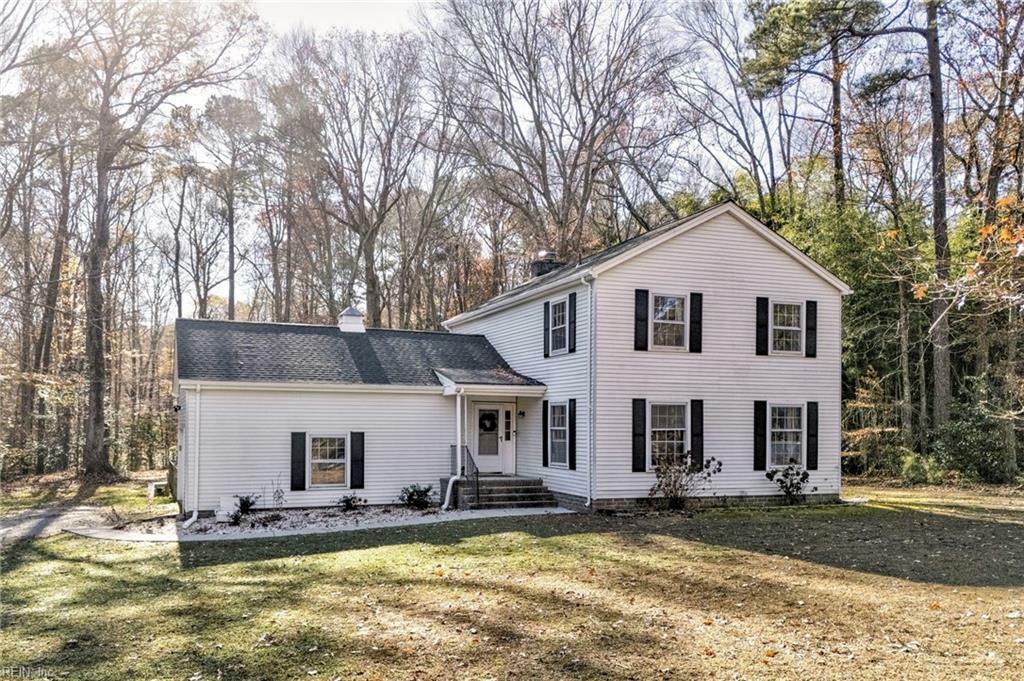 Property Photo: 6944 Short Ln VA 23061