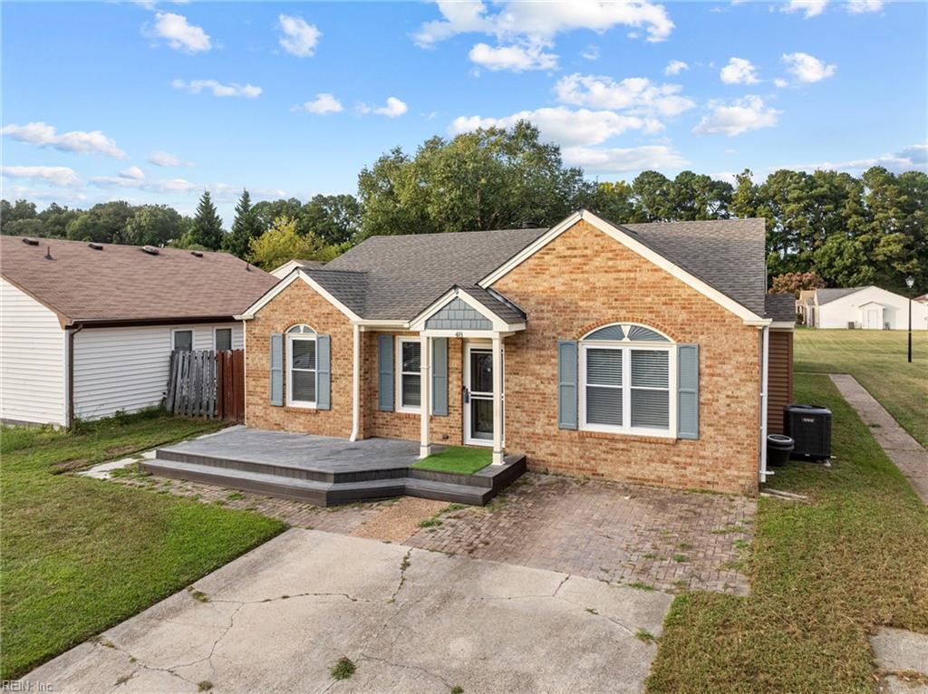 Property Photo: 48 Dawn Ln VA 23666