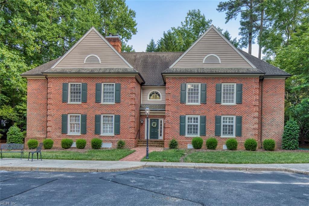Property Photo: 217 Woodmere Dr VA 23185