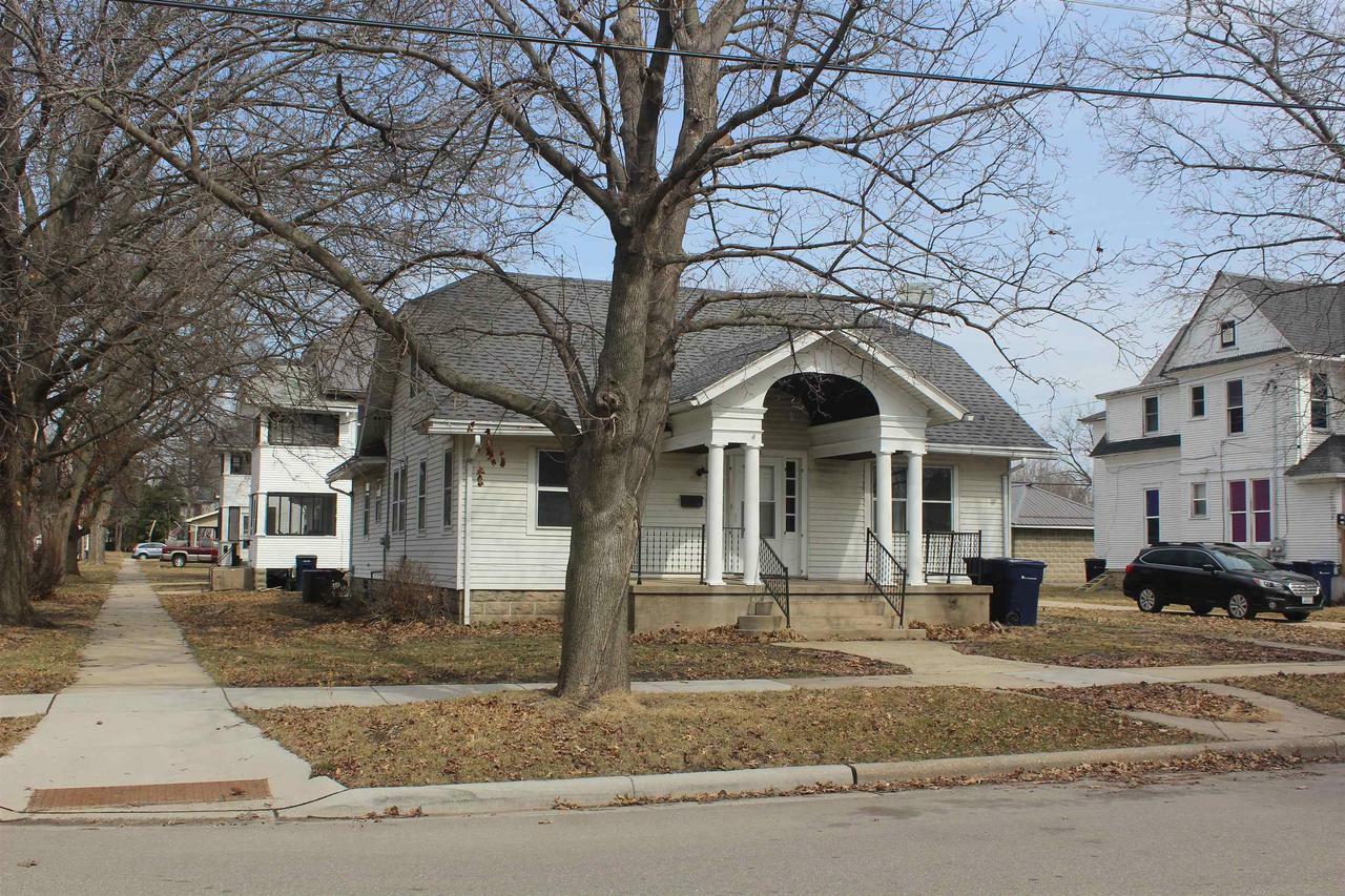 Property Photo:  853 Walker Street  WI 53546 