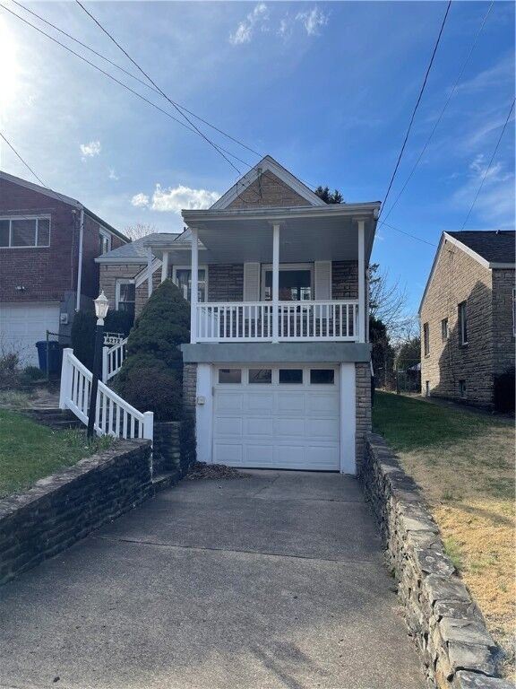 Property Photo:  4272 McCaslin St  PA 15217 