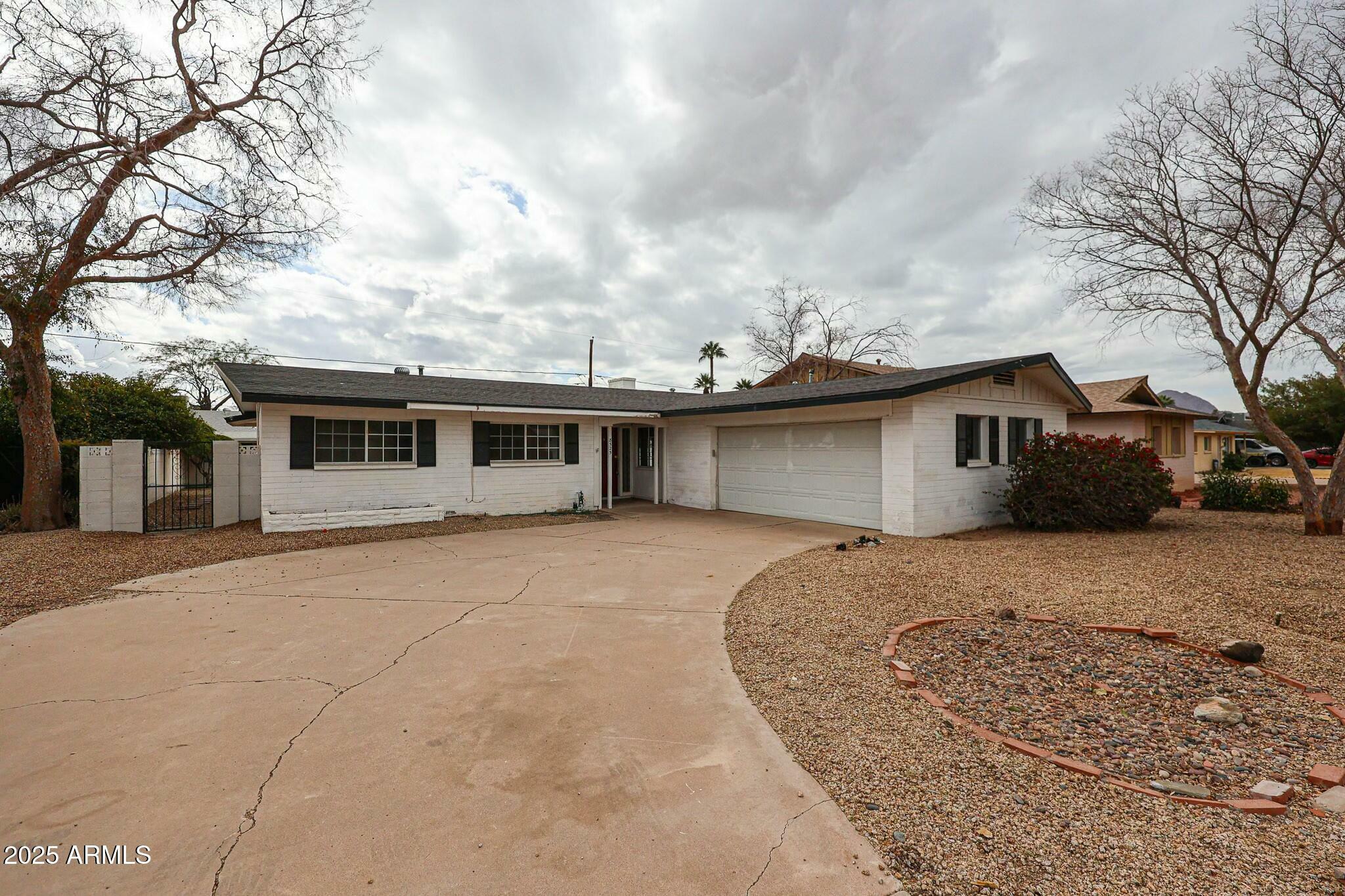 8525 E Keim Drive  Scottsdale AZ 85250 photo