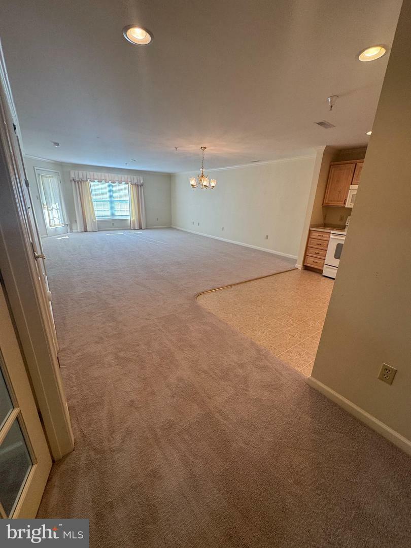 Property Photo:  1101 S Schumaker Drive 306  MD 21804 