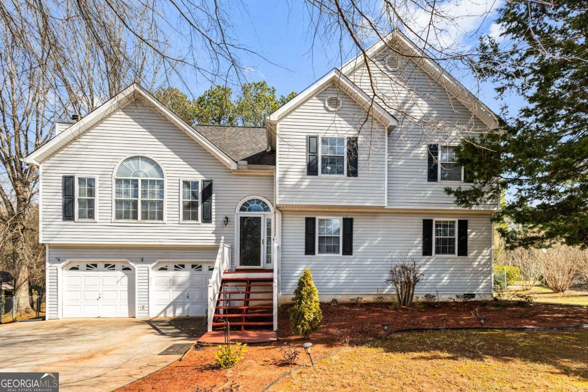 Property Photo: 13 Greystone Lane NW GA 30121
