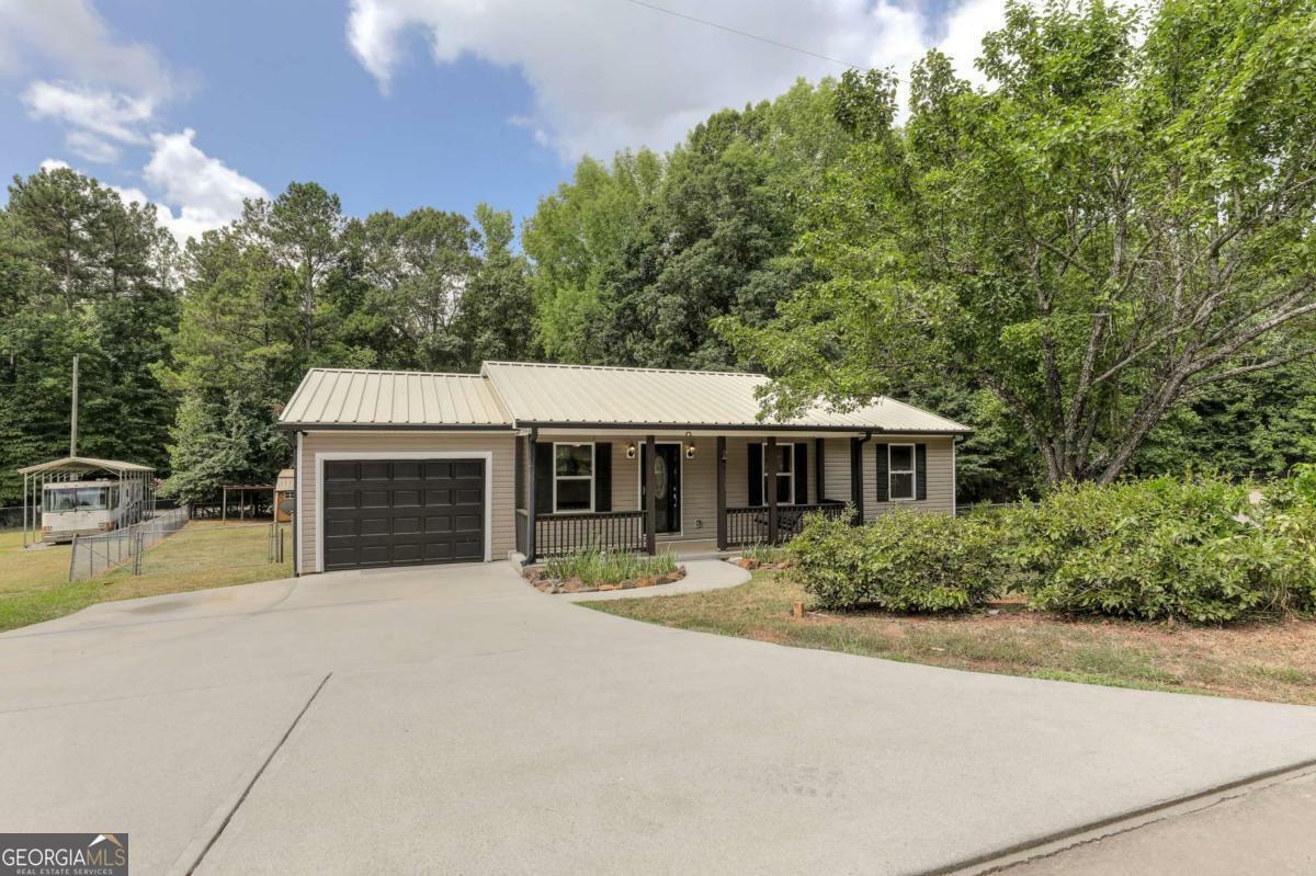 Property Photo:  612 Rich Davis Road  GA 30141 