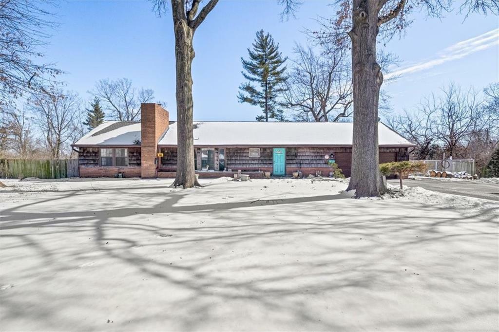 Property Photo: 10839 Hickman Heights Road MO 64137