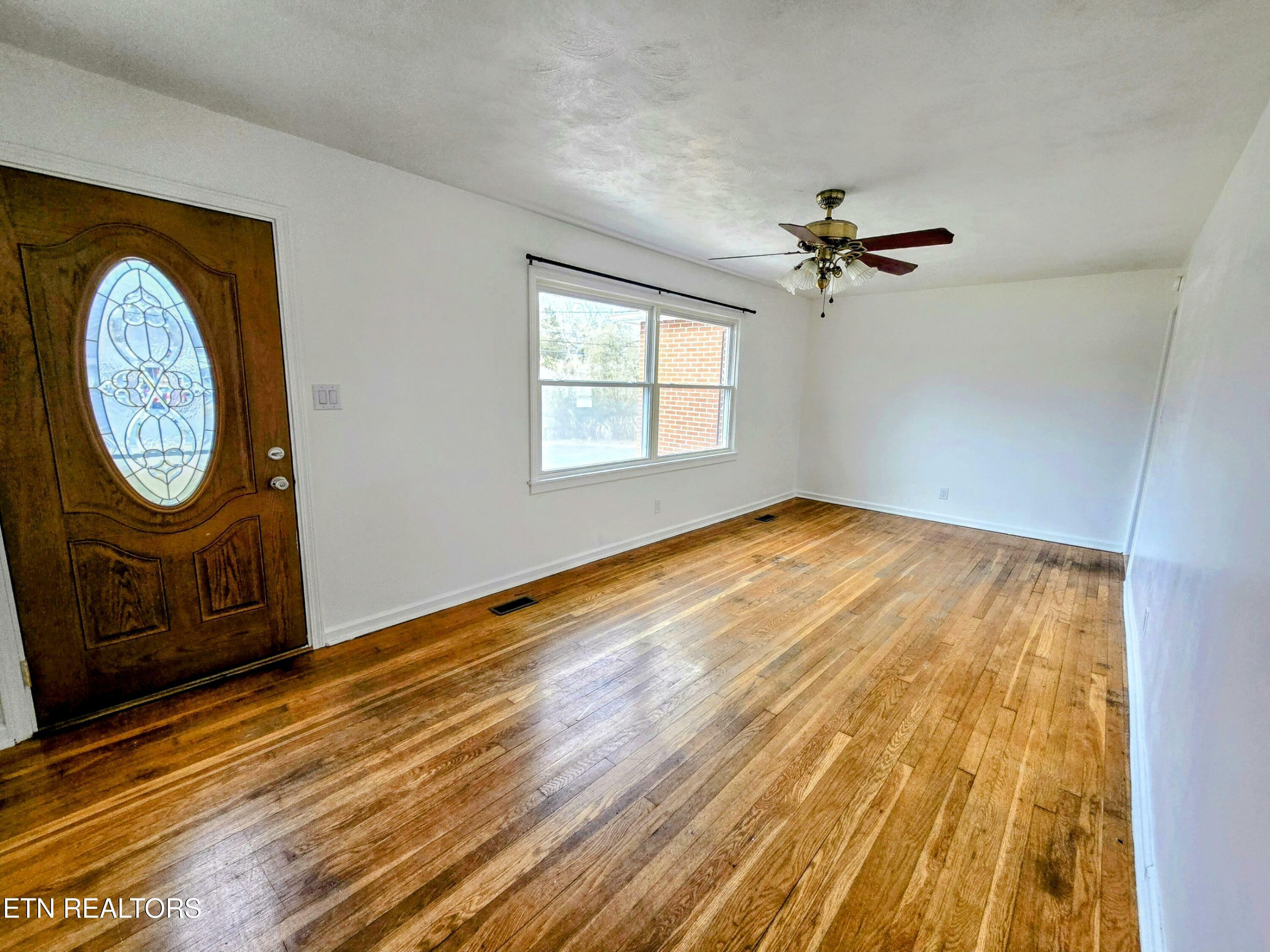 Property Photo:  205 Willowbrook Drive  TN 37763 